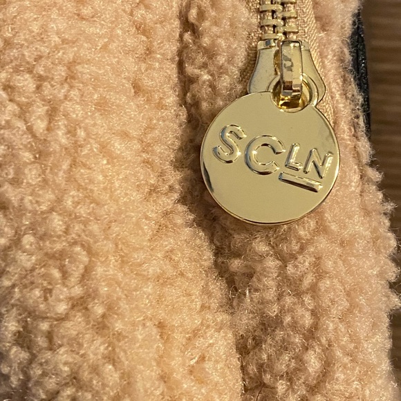 RETIRED SCL x Fable Sherpa Backpack - Picture 8 of 8